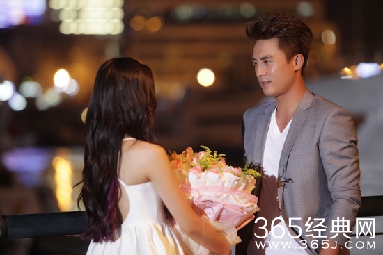 《冰与火的青春》周日接档偏偏喜欢你