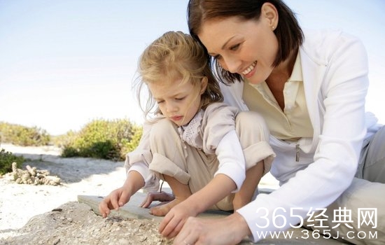 决定孩子一生的不是成绩，是健全的人格