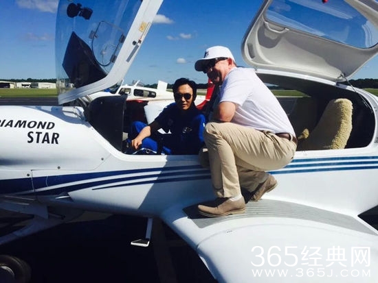 《冲上云霄》张智霖粤式普通话被队友狂喷