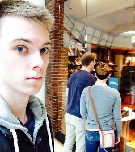 经典哥：看看美美背影提提神！2015.07.16