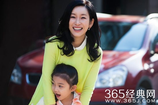 《妈妈向前冲》热播 秦海璐成新时代女性标杆