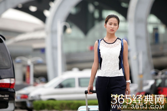 颖儿自曝为《冰与火》落泪 剧透夏冰身世成谜