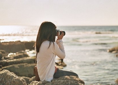 我们有什么货色，世界给什么脸色