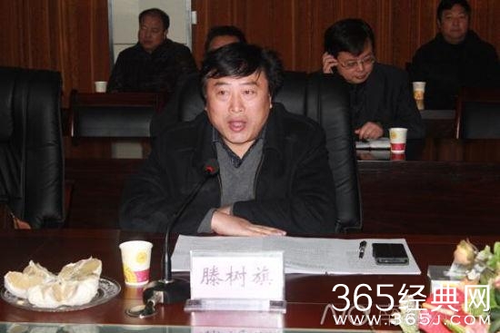 经典哥：看看日本地铁里的妹子！2015.07.22