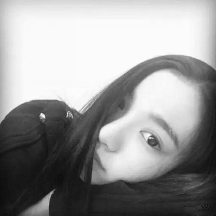 早安心语：希望你爱的人也一样爱你！2015.07.23