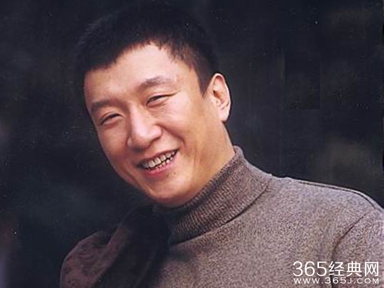 孙红雷携娇妻外出视频