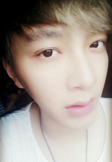 左其铂个人资料 左其铂家庭背景及照片