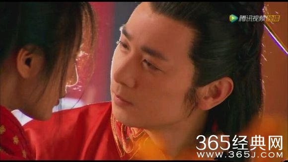 《华胥引》中容浔到底爱不爱莺哥？