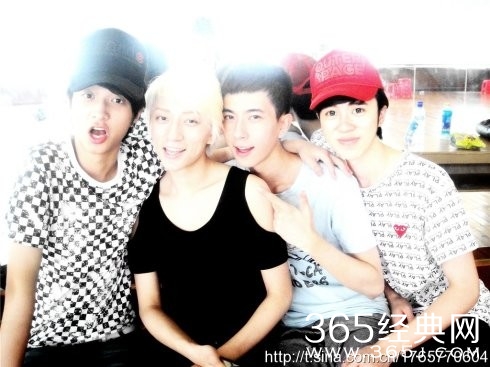 左其铂个人资料 左其铂家庭背景及照片