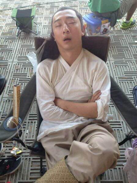 《花千骨》罕见花絮 霍建华被曝逗比赵丽颖爱开玩笑