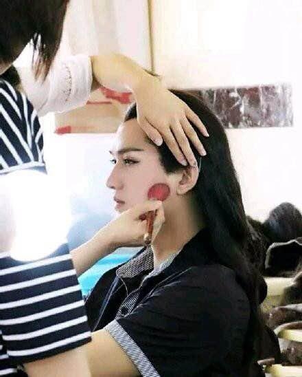 《花千骨》罕见花絮 霍建华被曝逗比赵丽颖爱开玩笑