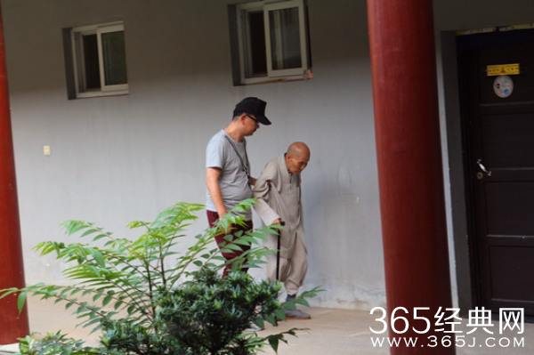 黄海波处女作获好评 老兵释来空走红