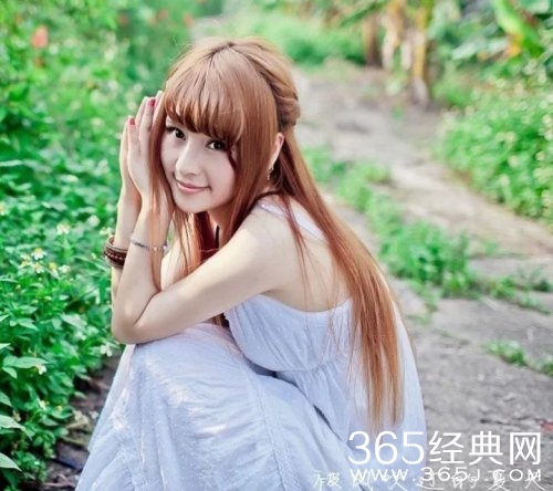 早安心语：我想一个人住在你心里没有邻居！2015.07.28