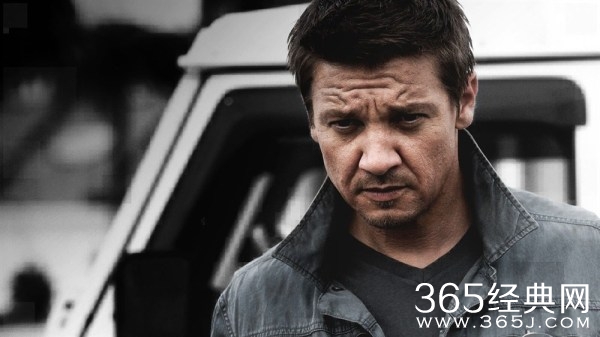 《碟中谍5》曝光人物特辑 阿汤哥中招美人计？