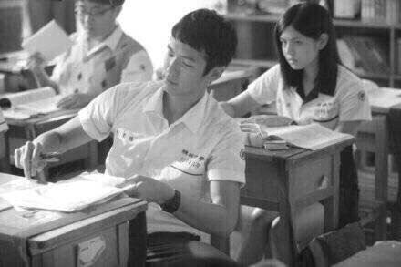 早安心语：做人做事，唯有眼低手高，才能意气平和。2015.07.29