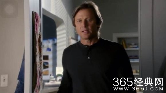 《蛇蝎女佣》斯宾思和泰勒他俩有什么关系？