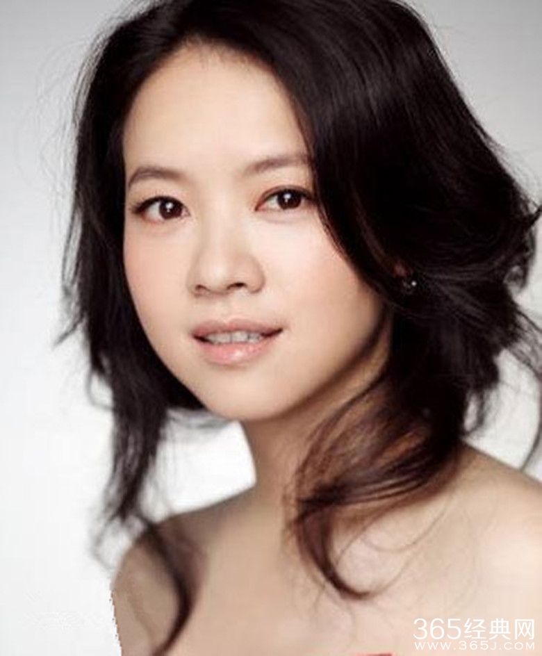 极速前进曾宝仪不顾生理期跳入污水