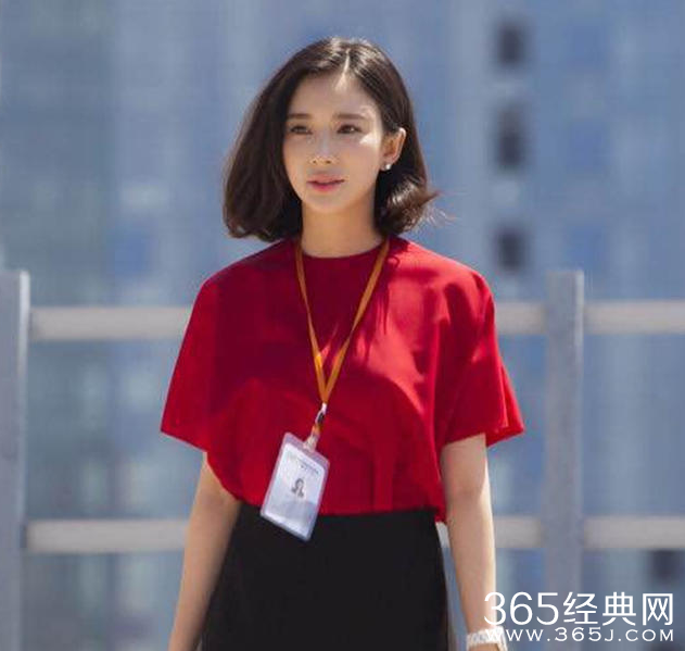 《冰与火的青春》丛卉为什么辞职？