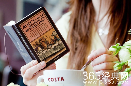 早安心语：对自己的女人要宠，对别人的女人要冷。2015.07.30