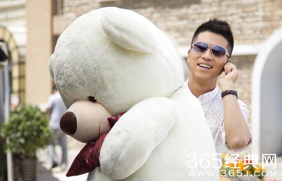 《裸嫁时代》主演是谁？剧情介绍？