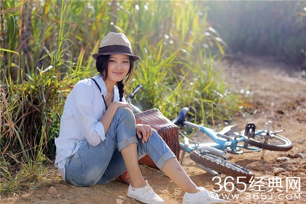 拥抱星星的月亮辛芷蕾个人资料曝光