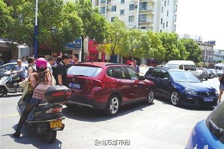 经典哥：姑娘们别上错了车子！2015.08.04