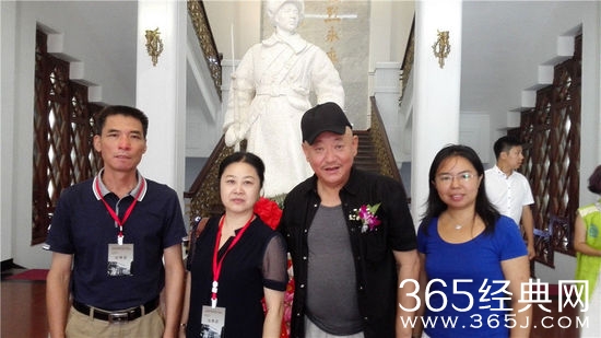 《东北抗日联军》得到英雄家属的一致认可