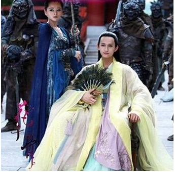 《花千骨》十方神器的谪仙伞有什么用