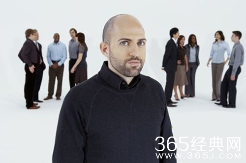 你以为你在合群,其实你在浪费青春