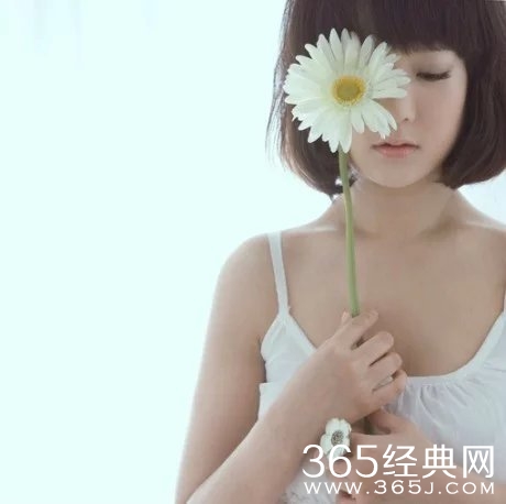 早安心语：刚要成熟，又要老去，时光，好不经用。2015.08.08