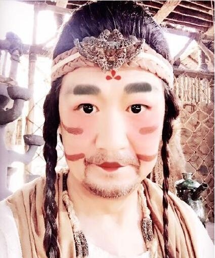 张国立PS媚娘装图片