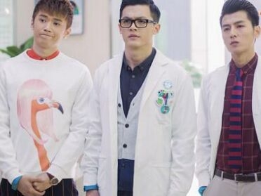 神犬小七最后结局阿雅和于飞在一起了吗于飞和阿雅是什么关系