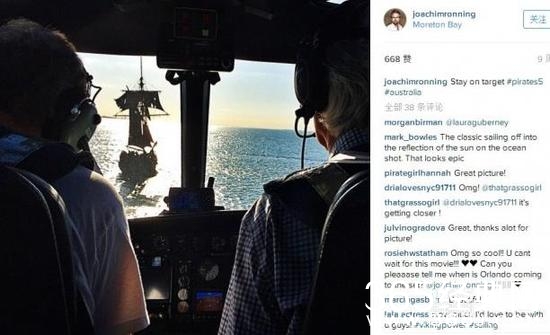 《加勒比海盗5》再曝片场照 德普与小演员亮相