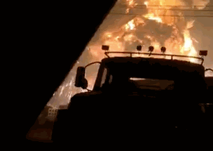 昨夜天津滨海两次爆炸 13人遇难11人危重