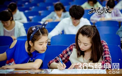 《旋风少女》曲师傅为什么不把真相说出来？