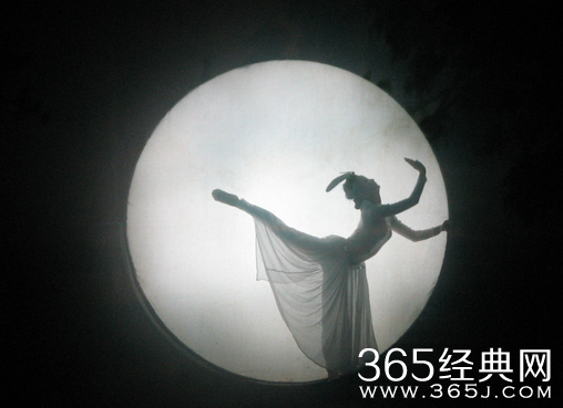 黑暗中的舞者经典台词