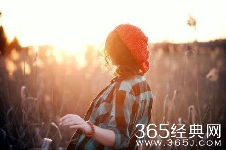 早安心语：陪伴，就是不管你需不需要，我一直都在。2015.08.18