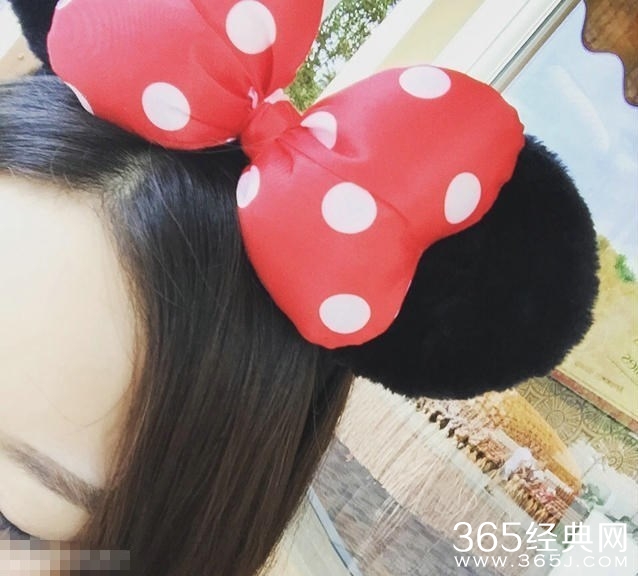 王思聪绯闻女友近照曝光 朱宸慧海量私照