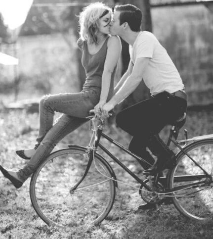 早安心语：陪伴，就是不管你需不需要，我一直都在。2015.08.18