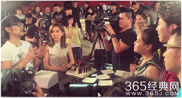 汪峰为什么要替邓紫棋庆生？汪峰和邓紫棋之间什么关系？