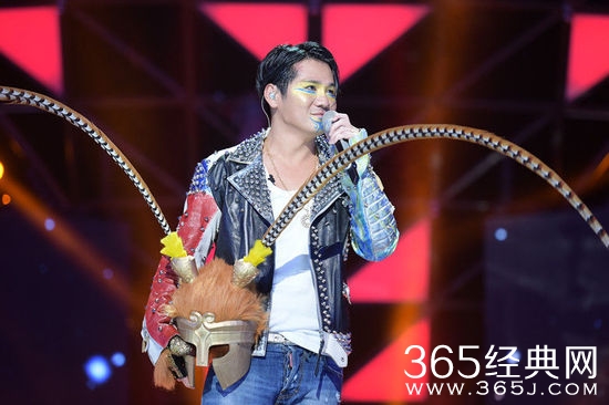 《蒙面歌王》歌手被指做戏 网友:本来住邻居假装不认识