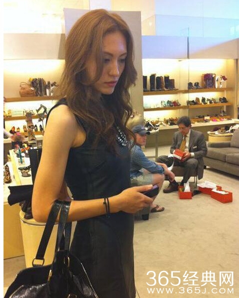 巴特尔女儿迪菲个人资料  家庭背景 迪菲亲生父亲是谁