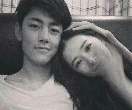 纪凌尘家庭背景照片及个人资料