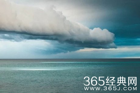 早安心语：所爱隔山海，山海可不平。2015.08.21