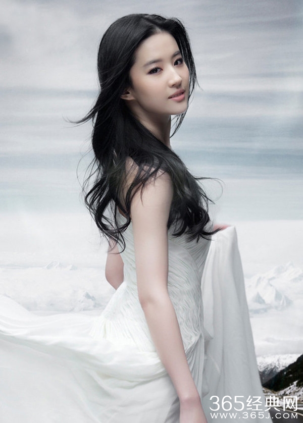 电影第三种爱情中邹雨饰演者刘亦菲的个人资料