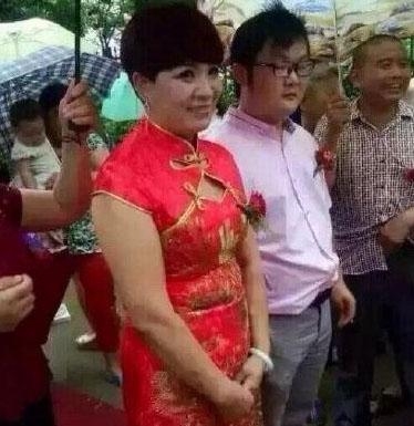 经典哥：小样有种捡银行的钱试试！2015.08.21