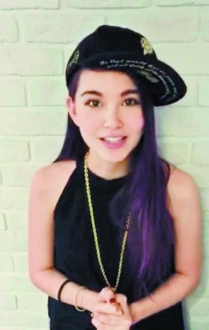 天王嫂昆凌产后首秀 身材恢复如初