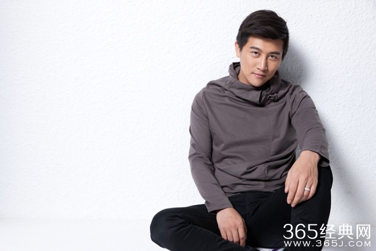 毕业歌中工程师闻辛是谁饰演的？闻辛的饰演者宋允皓的