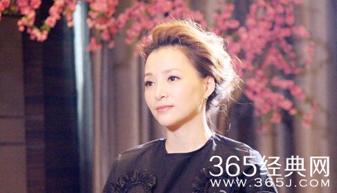 董卿为什么不当主持人了