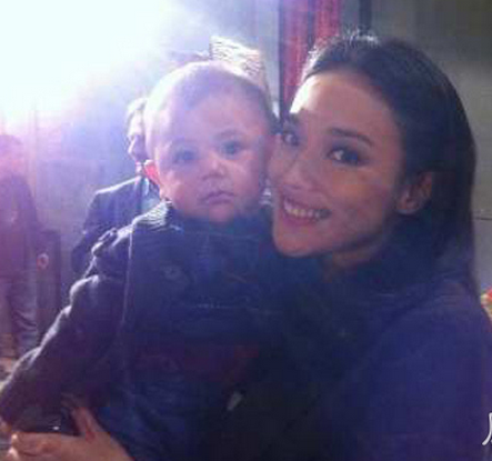 《爸爸3》刘烨儿子诺一干妈是谁？诺一干妈舒淇个人资料曝光